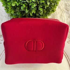 ♥️Dior Red Cosmetic Bag♥️NEW W/ Box